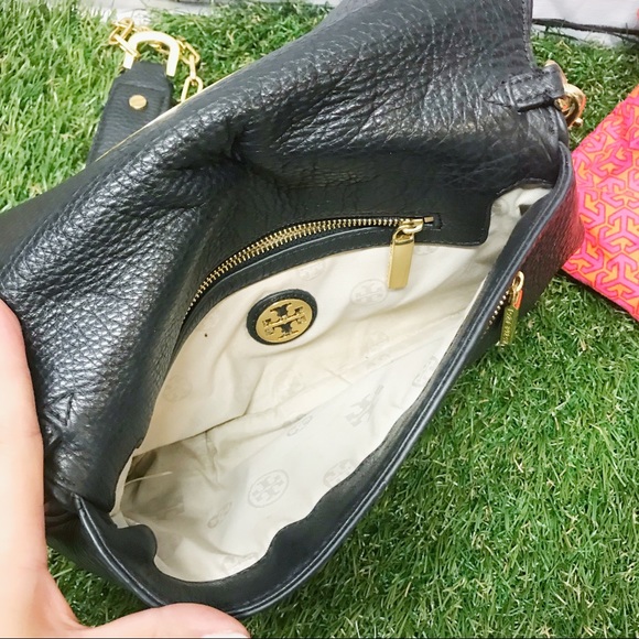 Tory Burch-SOLD - Picture 5 of 8